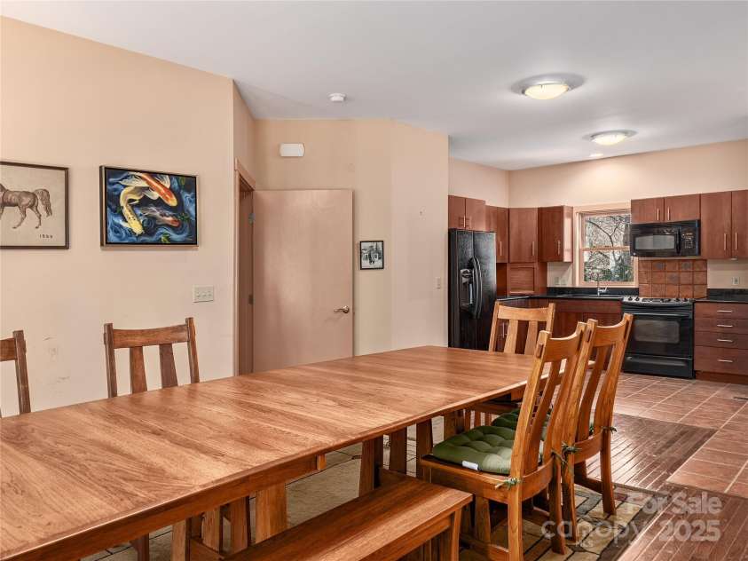 79 Connelly Road, Arden, NC 28704.  MLS# CAR4211499, YatesRealty ID 2706. 