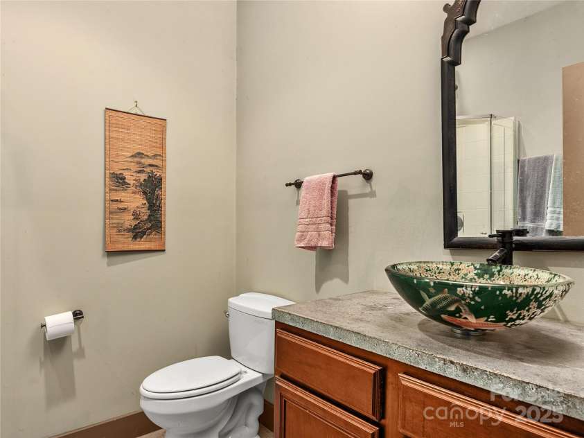 79 Connelly Road, Arden, NC 28704.  MLS# CAR4211499, YatesRealty ID 2706. 