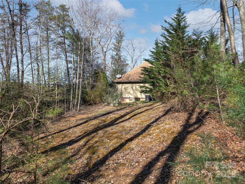 79 Connelly Road, Arden, NC 28704.  MLS# CAR4211499, YatesRealty ID 2706. 