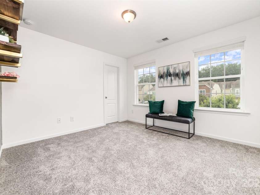 1319 Bridgeford Drive, Huntersville, NC 28078.  MLS# CAR4280726, YatesRealty ID 27060. 