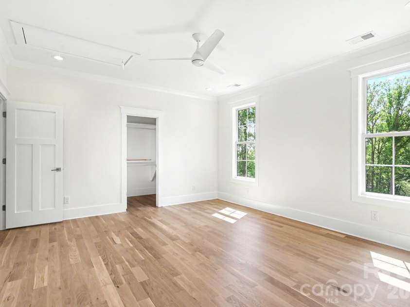 4304 Tangle Drive, Charlotte, NC 28211.  MLS# CAR4363691, YatesRealty ID 27060. Bedroom