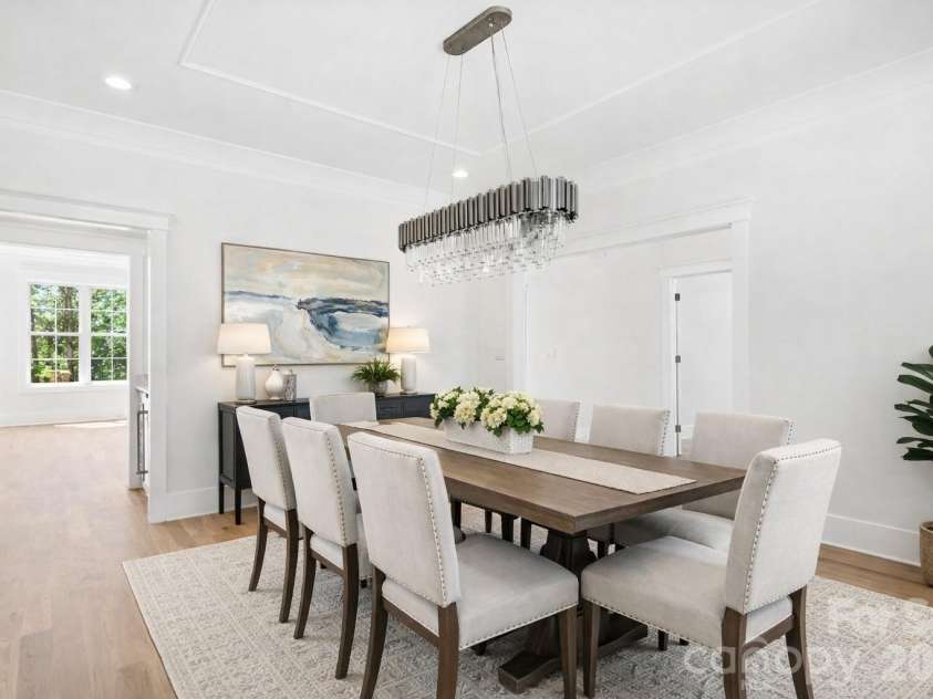 4304 Tangle Drive, Charlotte, NC 28211.  MLS# CAR4363691, YatesRealty ID 27060. Dining Room