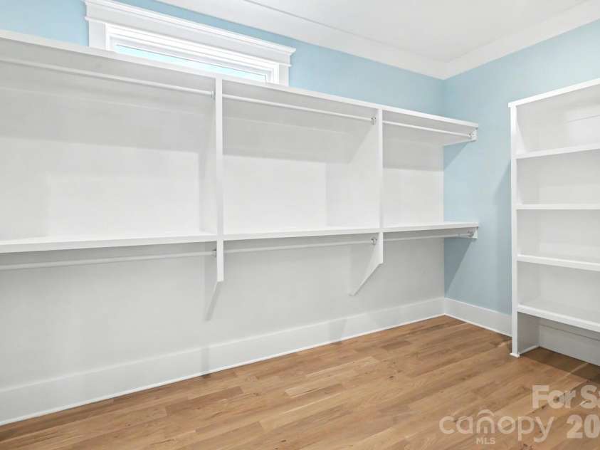 4304 Tangle Drive, Charlotte, NC 28211.  MLS# CAR4363691, YatesRealty ID 27060. Master closet