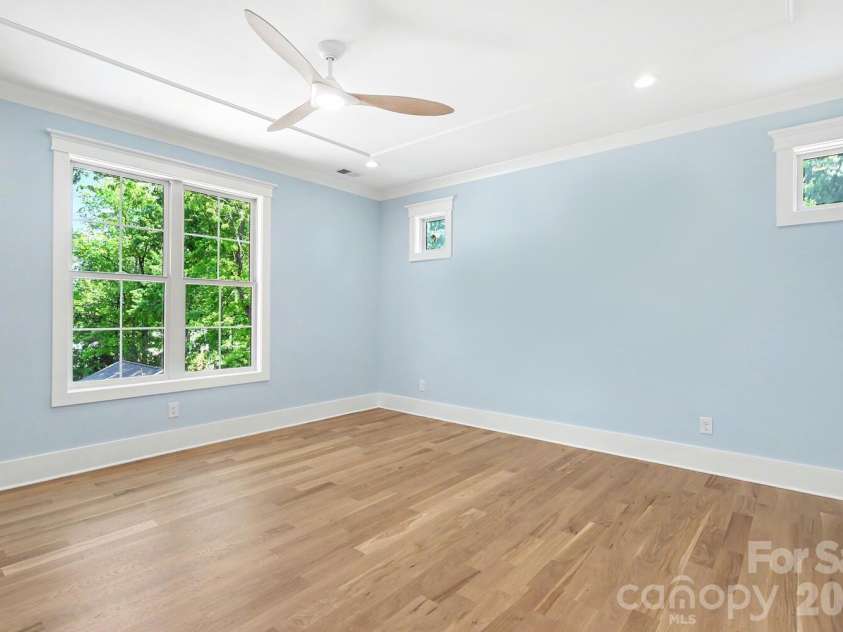 4304 Tangle Drive, Charlotte, NC 28211.  MLS# CAR4363691, YatesRealty ID 27060. Primary Bedroom