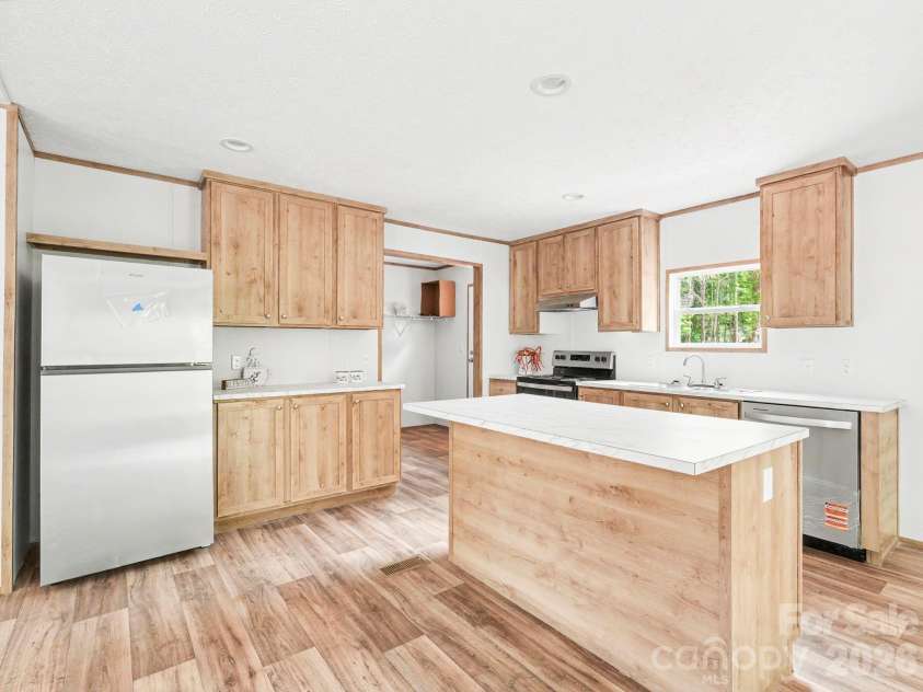355 Middle Brook Drive, Rockwell, NC 28138.  MLS# CAR4378974, YatesRealty ID 27061. 