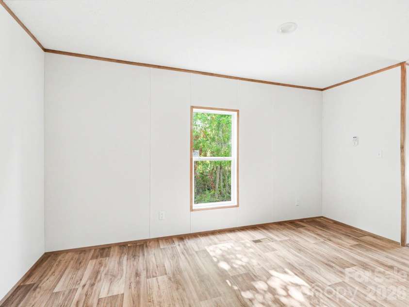 355 Middle Brook Drive, Rockwell, NC 28138.  MLS# CAR4378974, YatesRealty ID 27061. 