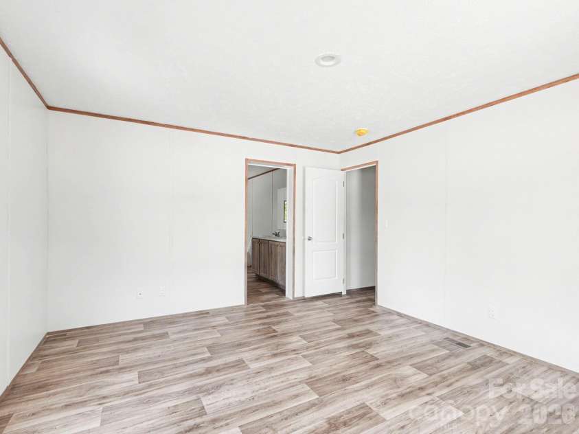 355 Middle Brook Drive, Rockwell, NC 28138.  MLS# CAR4378974, YatesRealty ID 27061. 