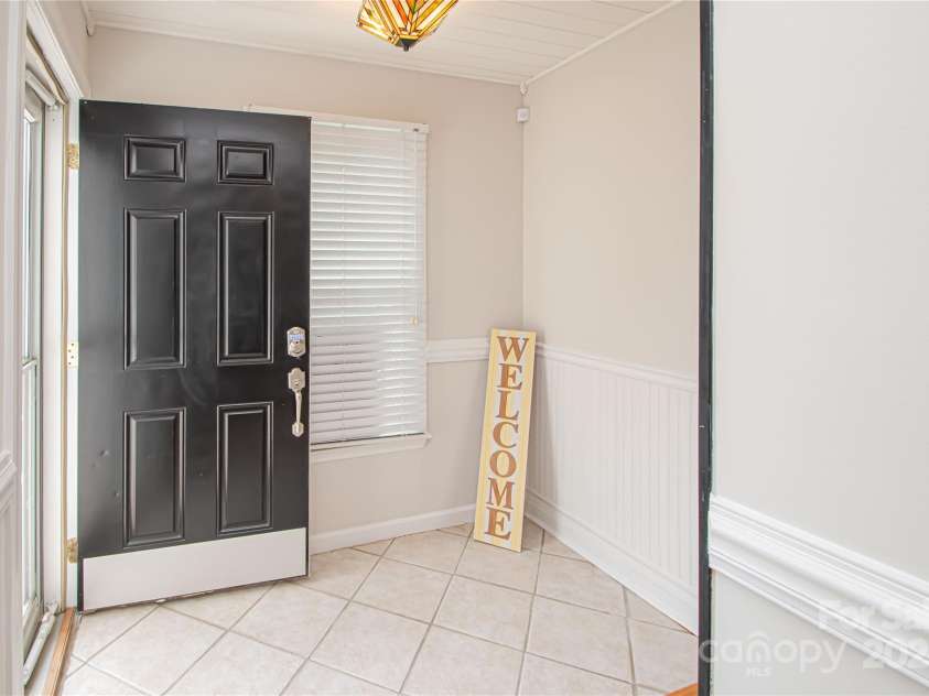 10945 Winterbourne Court, Charlotte, NC 28277.  MLS# CAR4263470, YatesRealty ID 27062. 