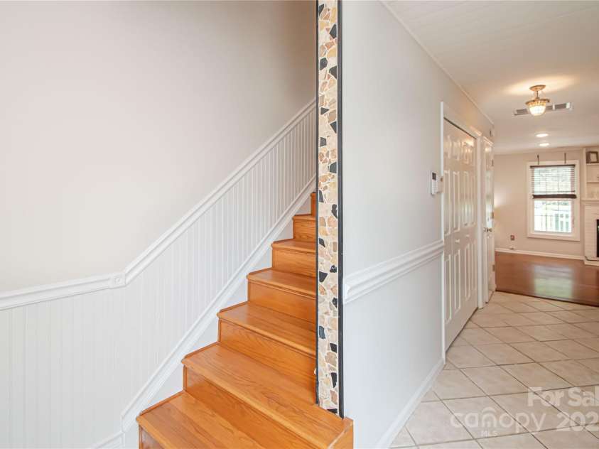 10945 Winterbourne Court, Charlotte, NC 28277.  MLS# CAR4263470, YatesRealty ID 27062. 