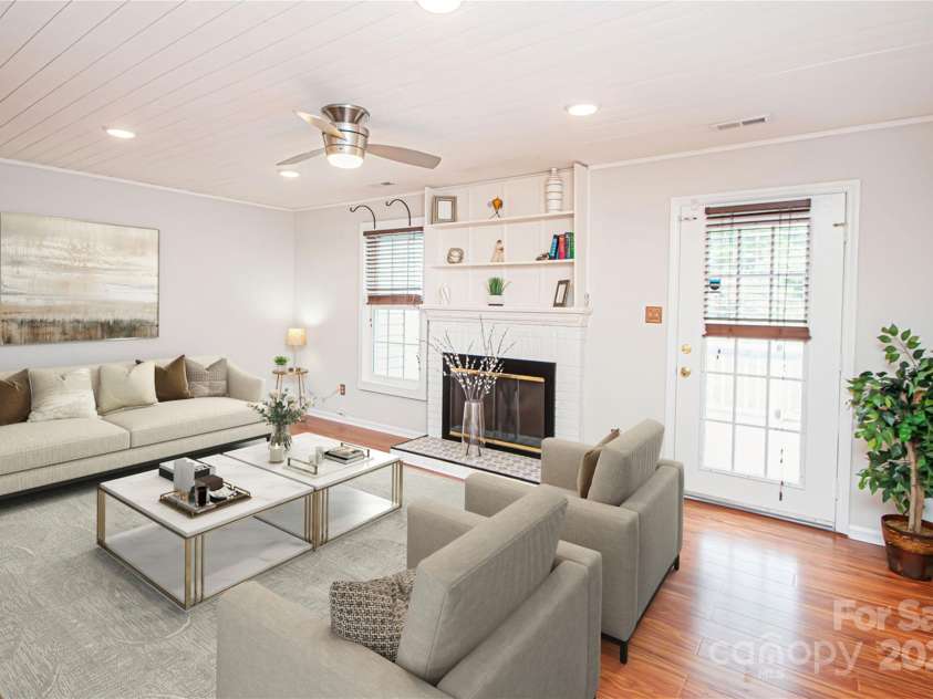 10945 Winterbourne Court, Charlotte, NC 28277.  MLS# CAR4263470, YatesRealty ID 27062. 