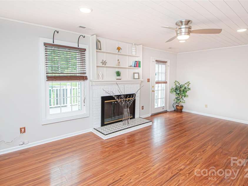 10945 Winterbourne Court, Charlotte, NC 28277.  MLS# CAR4263470, YatesRealty ID 27062. 
