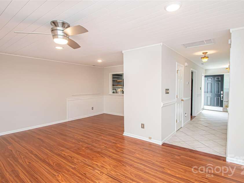 10945 Winterbourne Court, Charlotte, NC 28277.  MLS# CAR4263470, YatesRealty ID 27062. 