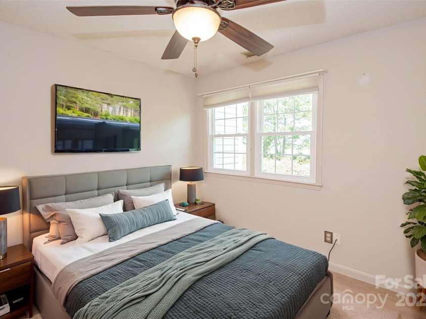 10945 Winterbourne Court, Charlotte, NC 28277.  MLS# CAR4263470, YatesRealty ID 27062. 