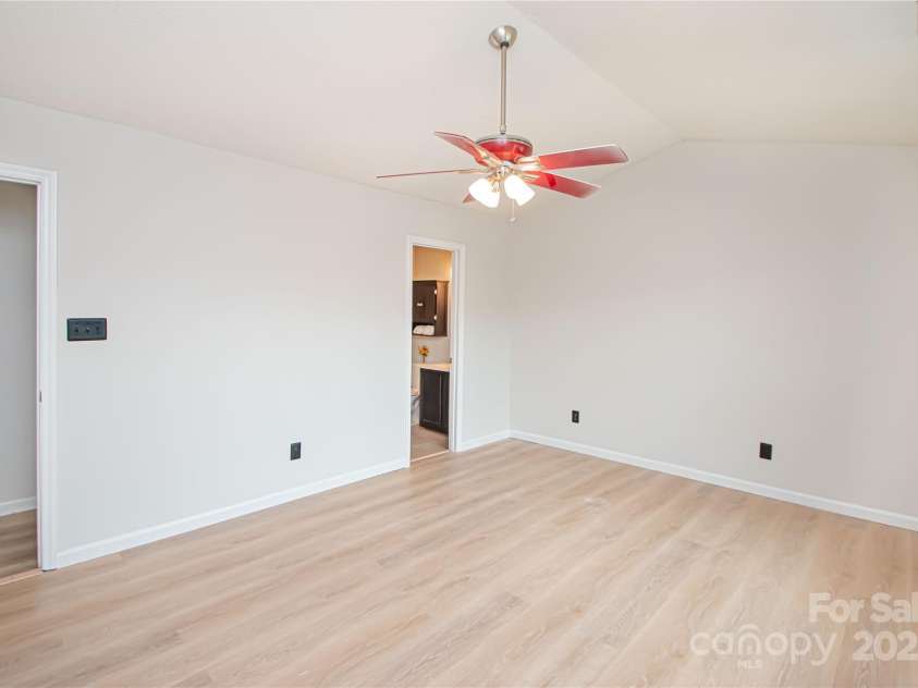 10945 Winterbourne Court, Charlotte, NC 28277.  MLS# CAR4263470, YatesRealty ID 27062. 