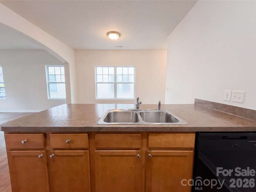 4320 Macey Lane, Rock Hill, SC 29732.  MLS# CAR4387784, YatesRealty ID 27062. 