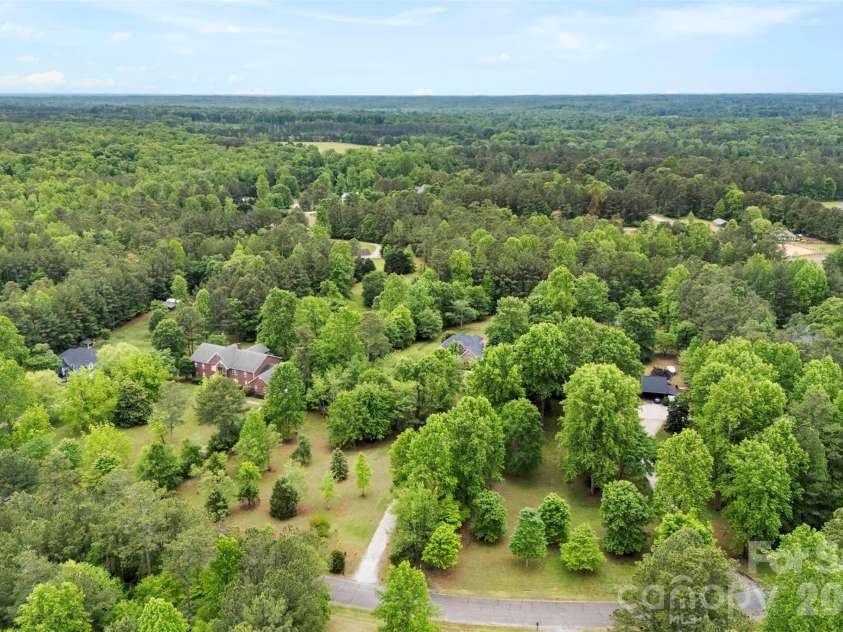 883 Silver Charm Lane, York, SC 29745.  MLS# CAR4364779, YatesRealty ID 27063. 
