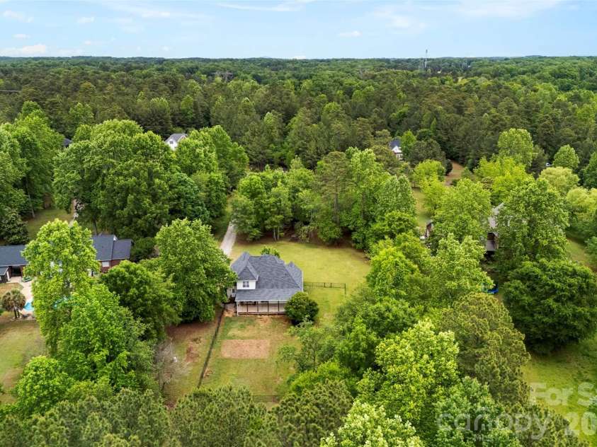 883 Silver Charm Lane, York, SC 29745.  MLS# CAR4364779, YatesRealty ID 27063. 