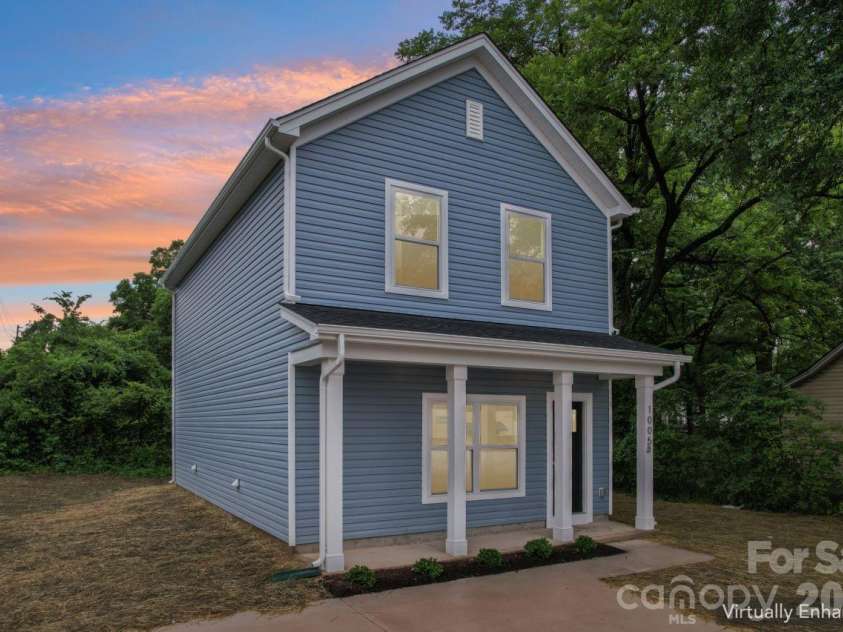 1005 Glenview Avenue, Gastonia, NC 28054.  MLS# CAR4384399, YatesRealty ID 27064. 