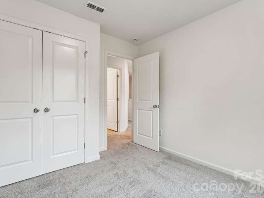 1005 Glenview Avenue, Gastonia, NC 28054.  MLS# CAR4384399, YatesRealty ID 27064. Bedroom #2