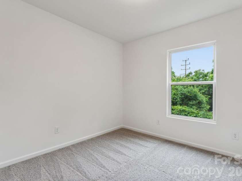 1005 Glenview Avenue, Gastonia, NC 28054.  MLS# CAR4384399, YatesRealty ID 27064. Bedroom #3