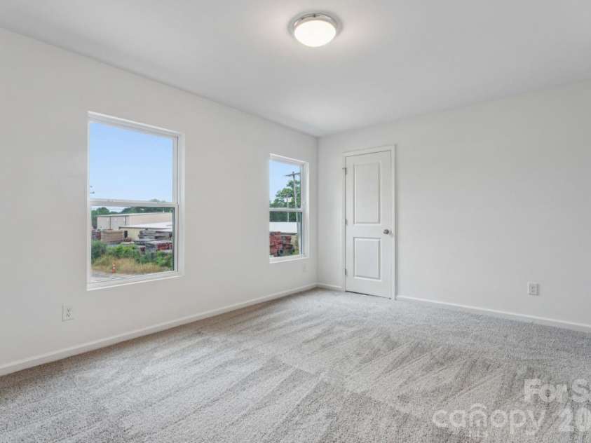 1005 Glenview Avenue, Gastonia, NC 28054.  MLS# CAR4384399, YatesRealty ID 27064. Primary Bedroom