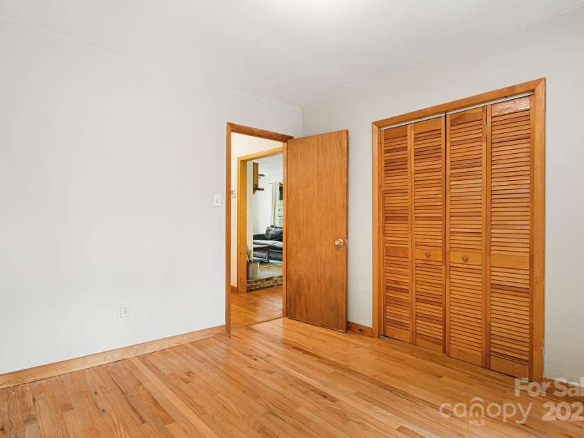 83 Snowy Cove Lane, Black Mountain, NC 28711.  MLS# CAR4255677, YatesRealty ID 27065. Bedroom 1