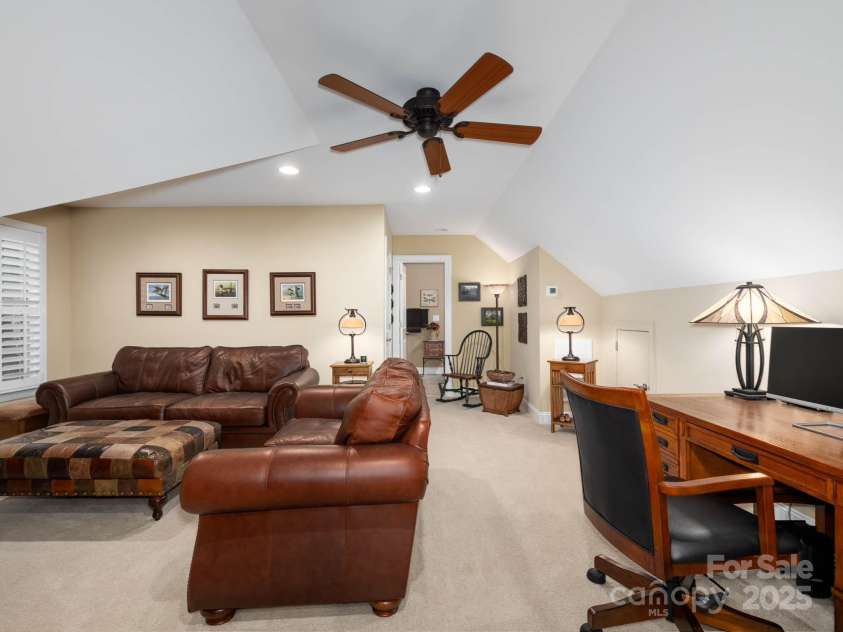 14914 Dewpoint Place, Huntersville, NC 28078.  MLS# CAR4279093, YatesRealty ID 27066. Large bonus room, bedroom or office with closet and full bath.  Small walk-in storage space too!