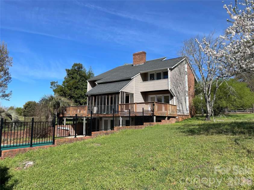 6174 Center Grove Road, Kershaw, SC 29067.  MLS# CAR4358786, YatesRealty ID 27066. 