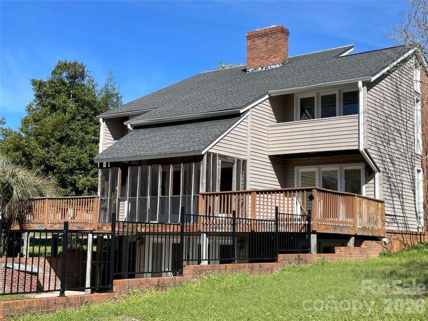 6174 Center Grove Road, Kershaw, SC 29067.  MLS# CAR4358786, YatesRealty ID 27066. 