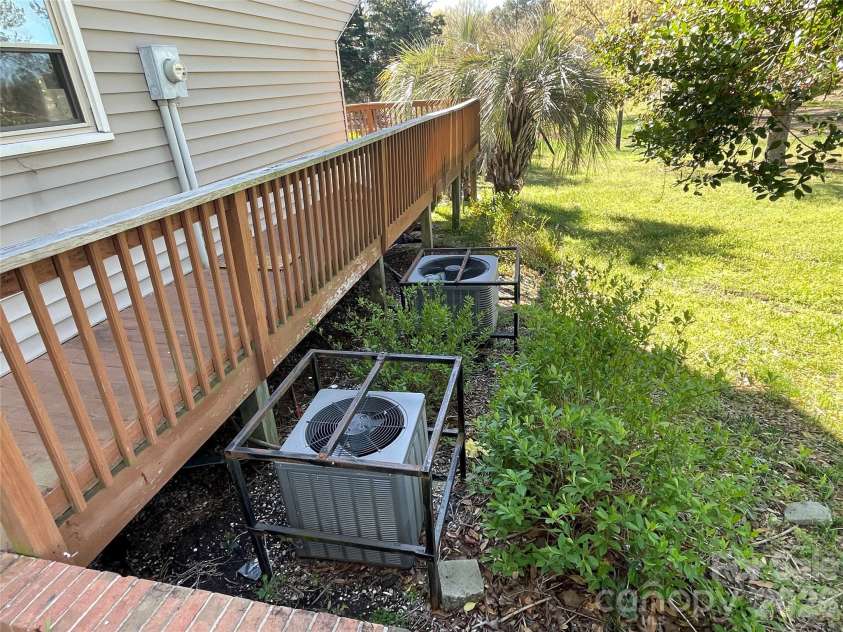 6174 Center Grove Road, Kershaw, SC 29067.  MLS# CAR4358786, YatesRealty ID 27066. 