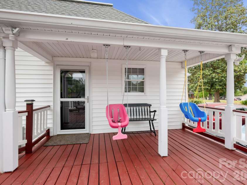 511 Rice Street, Landis, NC 28088.  MLS# CAR4378246, YatesRealty ID 27067. 