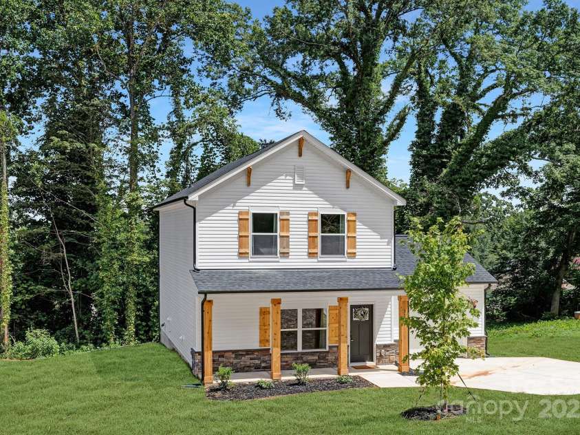 112 Gould Avenue, Bessemer City, NC 28016.  MLS# CAR4319963, YatesRealty ID 27068. 
