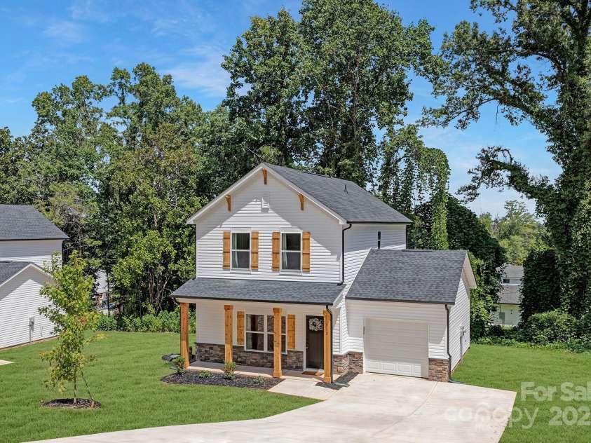112 Gould Avenue, Bessemer City, NC 28016.  MLS# CAR4319963, YatesRealty ID 27068. 