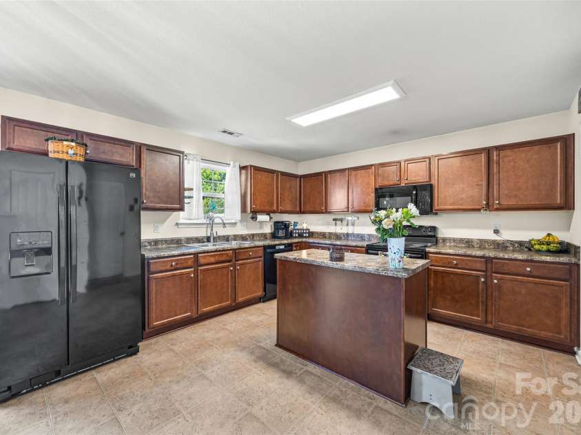 707 Waterlemon Way, Monroe, NC 28110.  MLS# CAR4384993, YatesRealty ID 27068. 