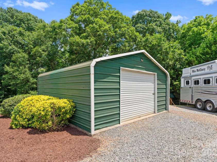 1363 John Cline Court, Lincolnton, NC 28092.  MLS# CAR4238099, YatesRealty ID 2707. 1 bay shed