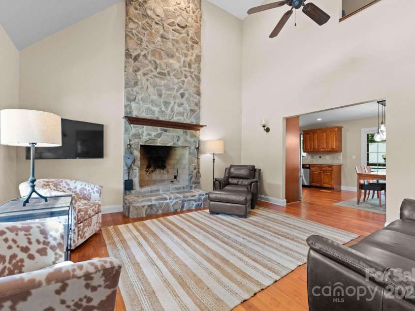 1363 John Cline Court, Lincolnton, NC 28092.  MLS# CAR4238099, YatesRealty ID 2707. 