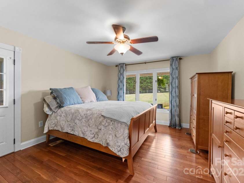 1363 John Cline Court, Lincolnton, NC 28092.  MLS# CAR4238099, YatesRealty ID 2707. 