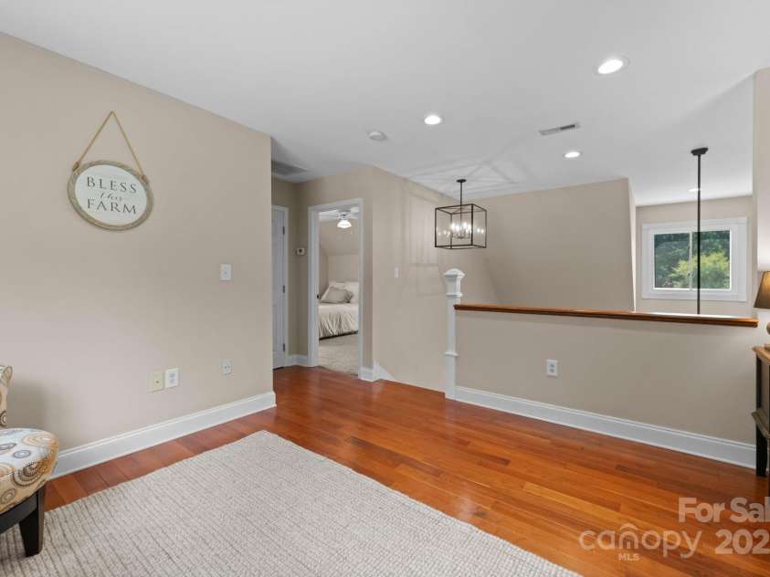 1363 John Cline Court, Lincolnton, NC 28092.  MLS# CAR4238099, YatesRealty ID 2707. Loft