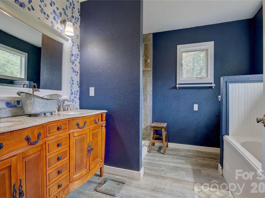 2825 Harrell Hill Road, Bakersville, NC 28705.  MLS# CAR4396417, YatesRealty ID 27070. 