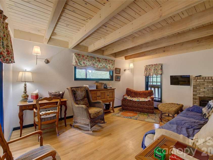 2825 Harrell Hill Road, Bakersville, NC 28705.  MLS# CAR4396417, YatesRealty ID 27070. 