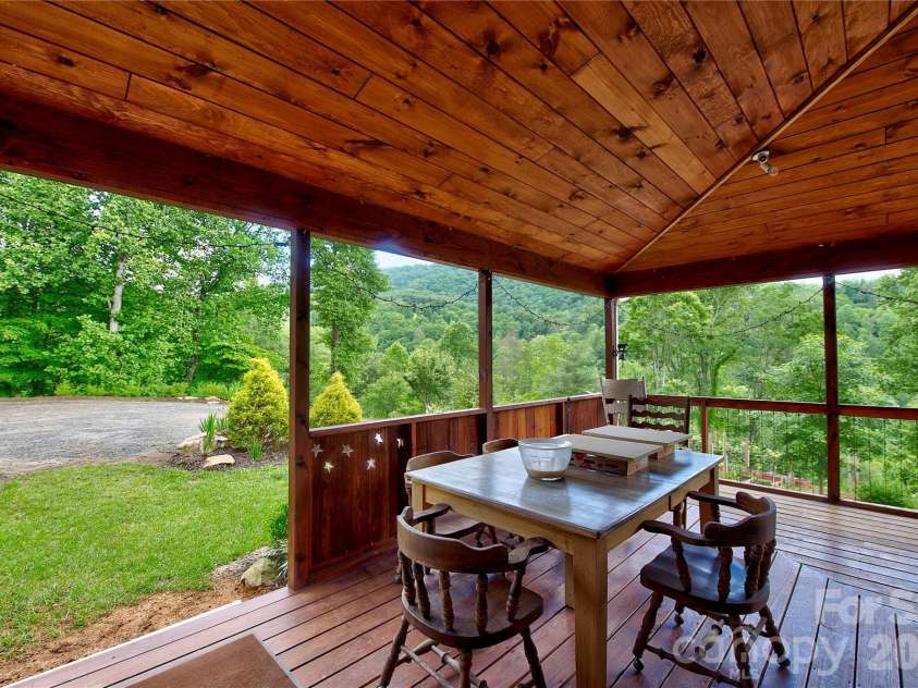 2825 Harrell Hill Road, Bakersville, NC 28705.  MLS# CAR4396417, YatesRealty ID 27070. 