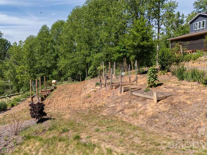 2825 Harrell Hill Road, Bakersville, NC 28705.  MLS# CAR4396417, YatesRealty ID 27070. 