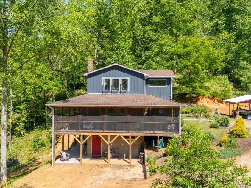 2825 Harrell Hill Road, Bakersville, NC 28705.  MLS# CAR4396417, YatesRealty ID 27070. 