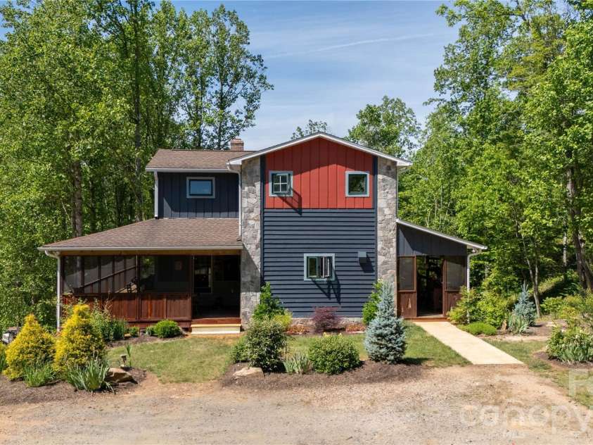 2825 Harrell Hill Road, Bakersville, NC 28705.  MLS# CAR4396417, YatesRealty ID 27070. 
