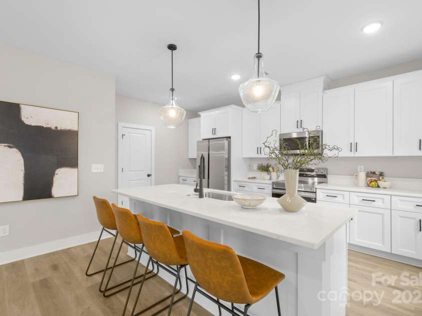 5319 Carden Drive, Charlotte, NC 28227.  MLS# CAR4196419, YatesRealty ID 27070. Kitchen