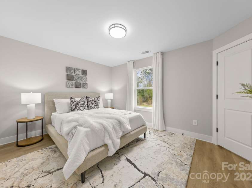 5319 Carden Drive, Charlotte, NC 28227.  MLS# CAR4196419, YatesRealty ID 27070. Third bedroom