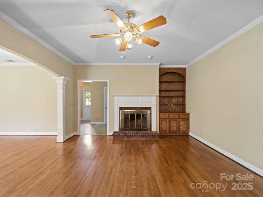 4628 Dovefield Lane, Kannapolis, NC 28081.  MLS# CAR4256683, YatesRealty ID 27071. 