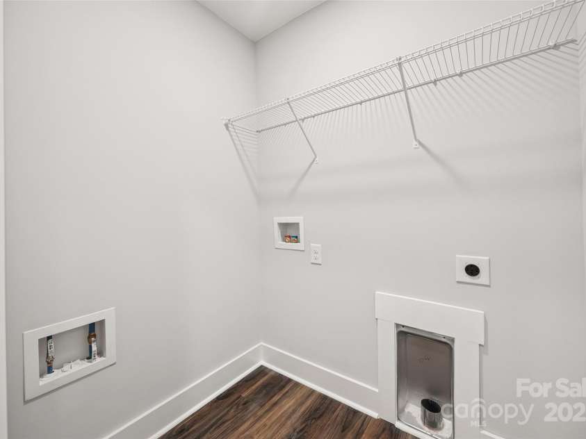 1747 Summit Avenue, Lancaster, SC 29720.  MLS# CAR4280328, YatesRealty ID 27074. Laundry Room