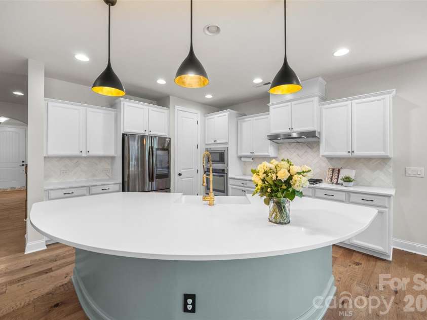 748 Garrett Green Way, Fort Mill, SC 29715.  MLS# CAR4378100, YatesRealty ID 27074. 