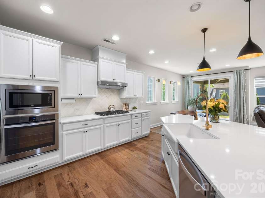 748 Garrett Green Way, Fort Mill, SC 29715.  MLS# CAR4378100, YatesRealty ID 27074. 